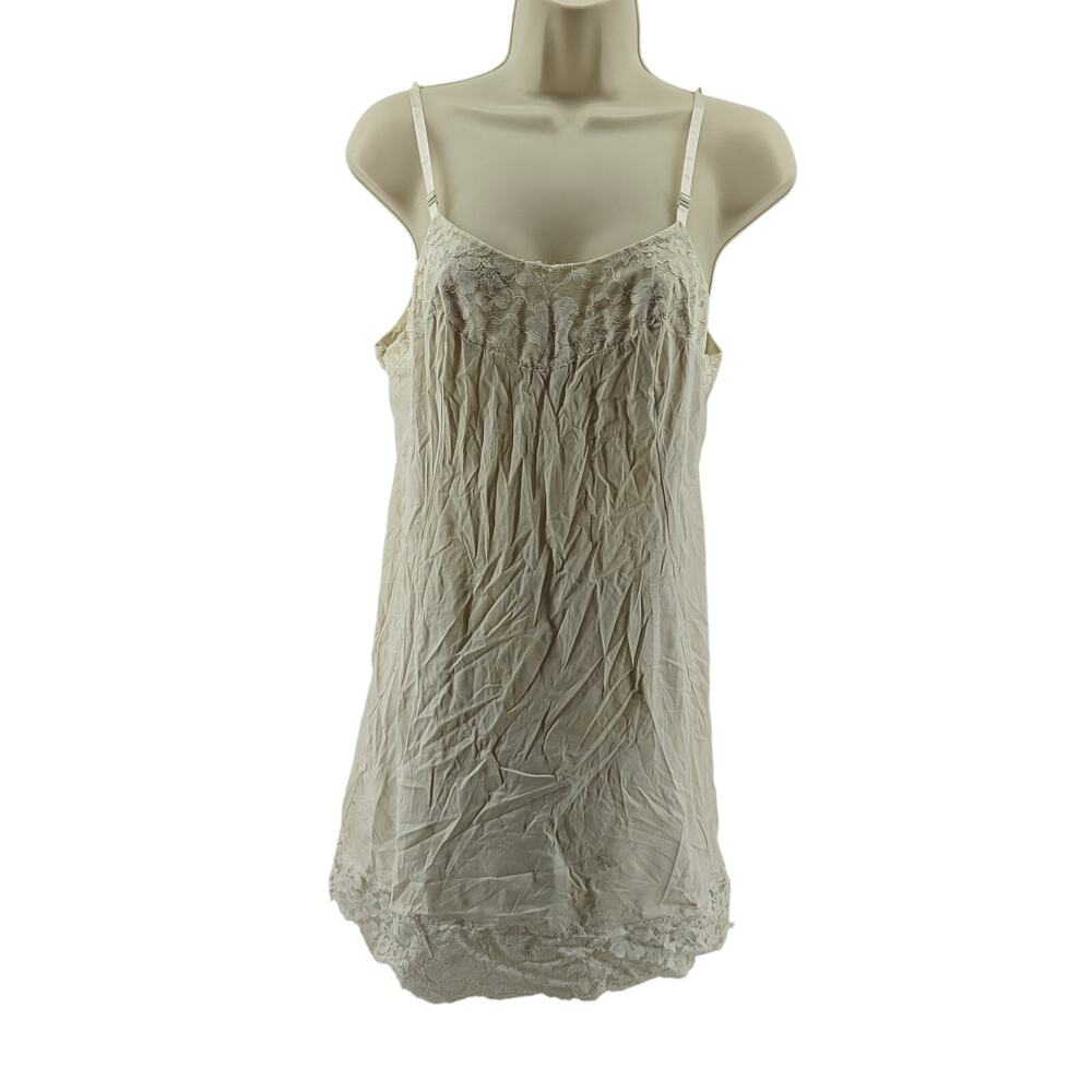 Vanity Fair Above the Knee Dress Slip Beige Size Small 32 Lingerie